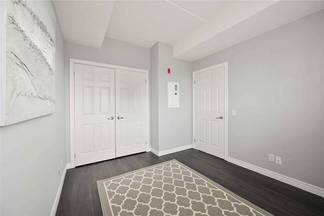 405 - 1379 Costigan Rd, Condo with 2 bedrooms, 2 bathrooms and 2 parking in Milton ON | Image 19
