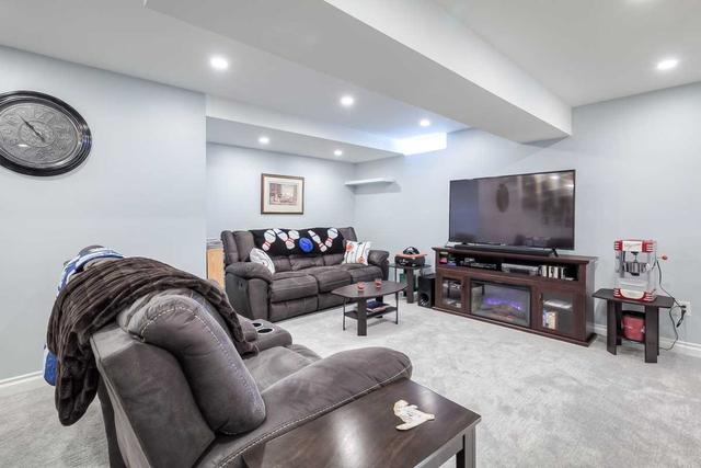 601 Longworth Ave, House detached with 3 bedrooms, 4 bathrooms and 3 parking in Clarington ON | Image 27
