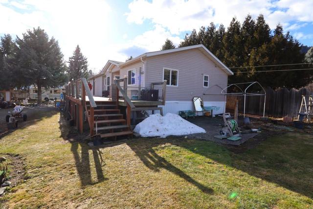 3474 Davy Road, House detached with 2 bedrooms, 2 bathrooms and null parking in Kootenay Boundary D BC | Image 3