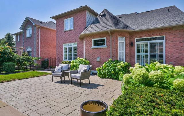 3 Sean Crt, House detached with 4 bedrooms, 4 bathrooms and 6 parking in Whitby ON | Image 30
