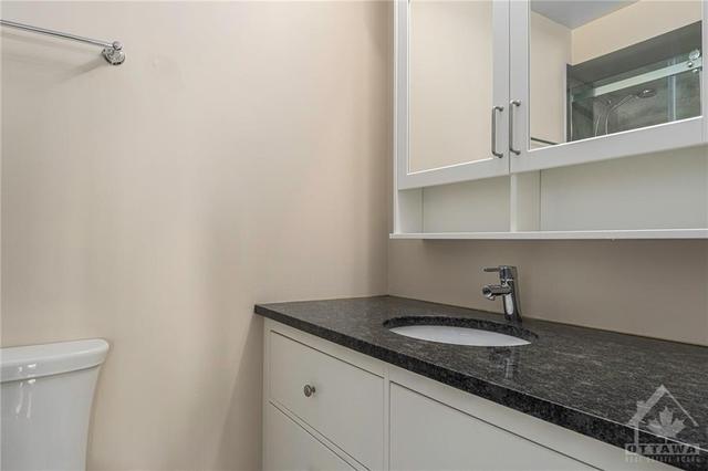 302 - 1599 Lassiter Terrace, Condo with 2 bedrooms, 2 bathrooms and 1 parking in Ottawa ON | Image 16