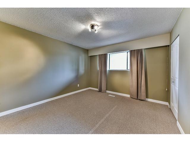 7902 115a Street, House attached with 5 bedrooms, 2 bathrooms and 5 parking in Delta BC | Image 11
