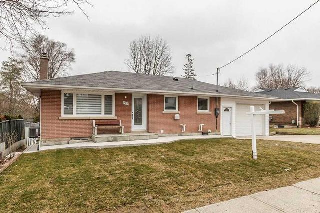 193 Cooper St, House detached with 3 bedrooms, 2 bathrooms and 3 parking in Cambridge ON | Image 2