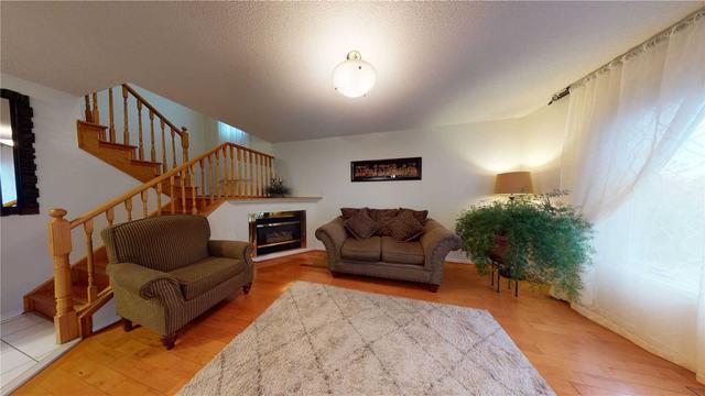 6563 Alderwood Tr, House detached with 4 bedrooms, 4 bathrooms and 6 parking in Mississauga ON | Image 5