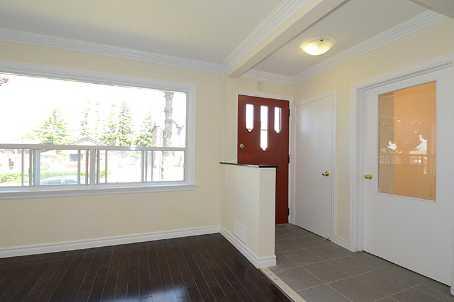 79 Yardley Ave, House detached with 3 bedrooms, 3 bathrooms and 3 parking in Toronto ON | Image 5