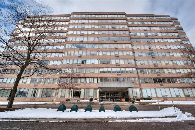 903 - 3227 King Street E, House attached with 2 bedrooms, 2 bathrooms and 1 parking in Kitchener ON | Image 6