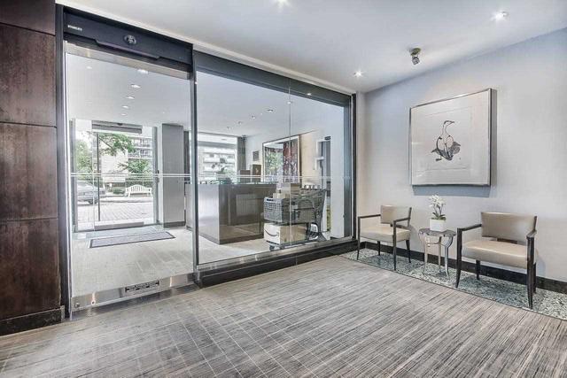 906 - 500 Avenue Rd, Condo with 2 bedrooms, 2 bathrooms and 1 parking in Toronto ON | Image 12