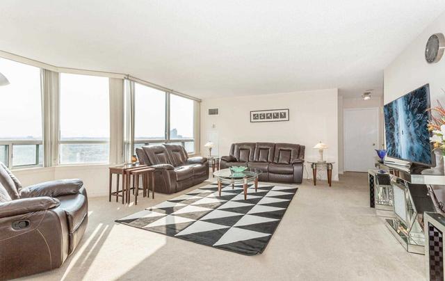 1704 - 135 Hillcrest Ave, Condo with 2 bedrooms, 2 bathrooms and 1 parking in Mississauga ON | Image 34