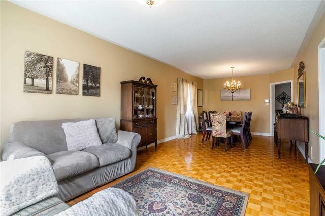 80 Lois Dr, House detached with 4 bedrooms, 3 bathrooms and 10 parking in Vaughan ON | Image 23