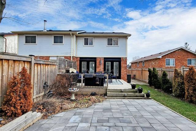 477 Galedowns Crt, House semidetached with 3 bedrooms, 3 bathrooms and 5 parking in Mississauga ON | Image 19