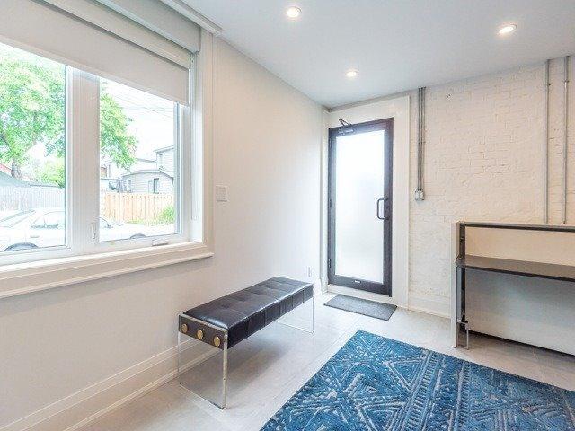 Unit 1 - 77 1/2 Wright Ave, House detached with 1 bedrooms, 1 bathrooms and null parking in Toronto ON | Image 3