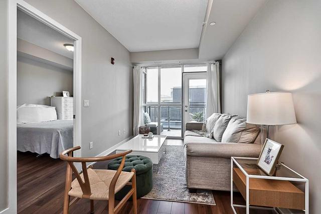 b312 - 5240 Dundas St, Condo with 1 bedrooms, 1 bathrooms and 1 parking in Burlington ON | Image 2