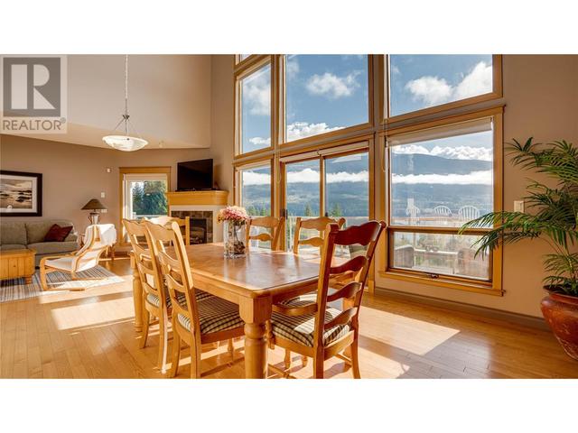 203 - 3473 Lakeview Place, House attached with 3 bedrooms, 2 bathrooms and 2 parking in North Okanagan F BC | Image 13