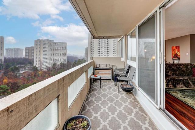 1201 - 3590 Kaneff Cres, Condo with 3 bedrooms, 2 bathrooms and 2 parking in Mississauga ON | Image 7