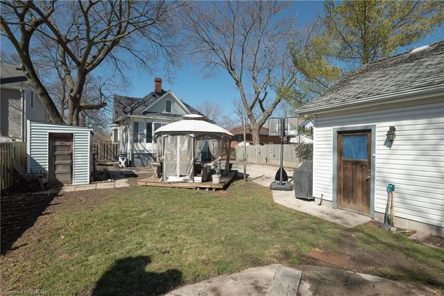 234 Brock Street S, House detached with 4 bedrooms, 2 bathrooms and null parking in Sarnia ON | Image 15