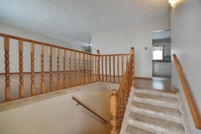 78 White Birch Way, House detached with 4 bedrooms, 2 bathrooms and 8 parking in Wasaga Beach ON | Image 4