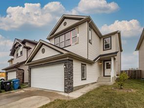 279 Martin Crossing Place Ne, House detached with 3 bedrooms, 3 bathrooms and 4 parking in Calgary AB | Image 4