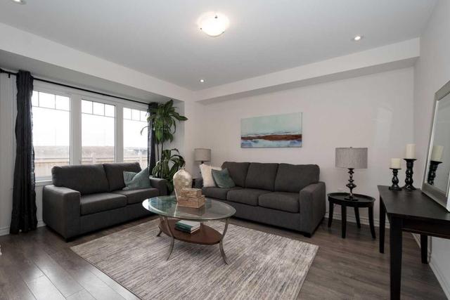 33 - 1000 Asleton Blvd, Townhouse with 4 bedrooms, 3 bathrooms and 1 parking in Milton ON | Image 3