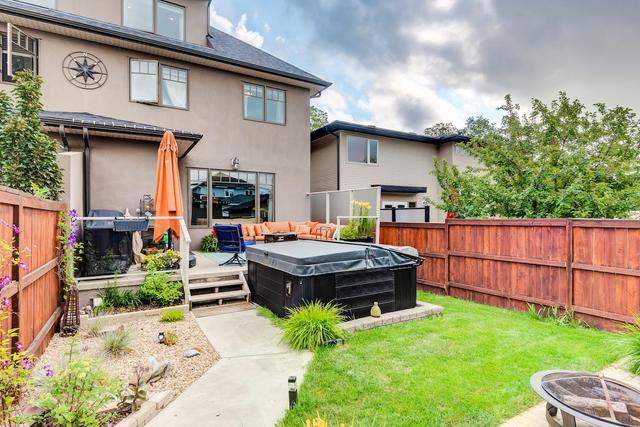 2817 Canmore Road Nw, Home with 5 bedrooms, 3 bathrooms and 2 parking in Calgary AB | Image 46