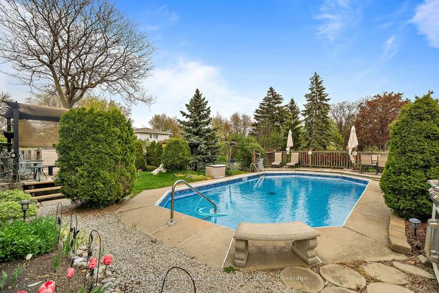 197 Bartley Bull Pkwy, House detached with 4 bedrooms, 2 bathrooms and 8 parking in Brampton ON | Image 19