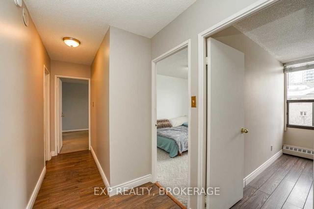 402 - 1210 Radom St N, Condo with 3 bedrooms, 2 bathrooms and 1 parking in Pickering ON | Image 10