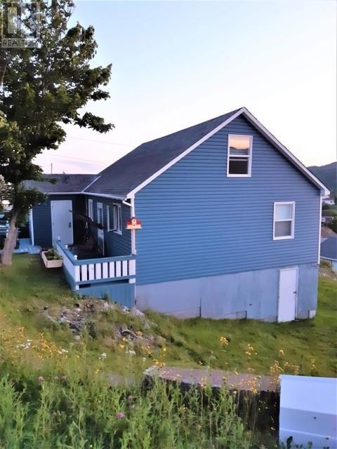 38 Burin Bay Crescent, House detached with 4 bedrooms, 1 bathrooms and null parking in Burin NL | Image 4
