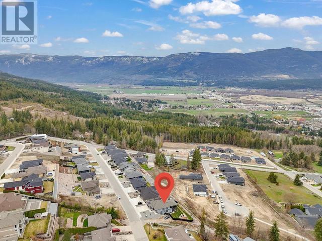 1181 17 Avenue Se, House detached with 4 bedrooms, 3 bathrooms and 4 parking in Salmon Arm BC | Image 60