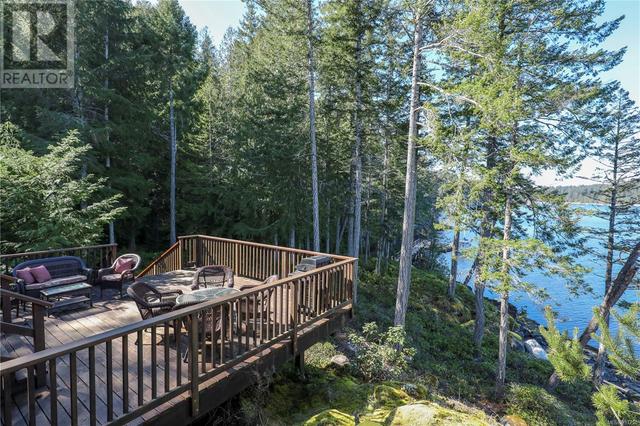 651 Gorge Harbour, House detached with 4 bedrooms, 3 bathrooms and null parking in Strathcona B BC | Image 38