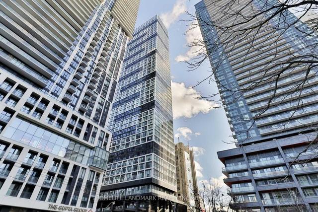 502 - 181 Dundas St E, Condo with 1 bedrooms, 1 bathrooms and 0 parking in Toronto ON | Image 1