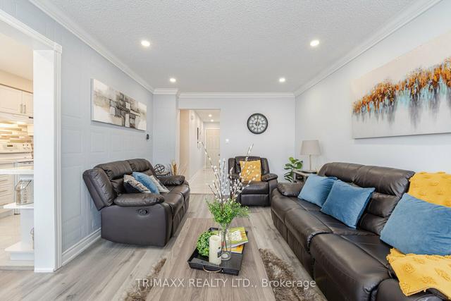 18 Vodden Crt, Townhouse with 3 bedrooms, 3 bathrooms and 2 parking in Brampton ON | Image 38