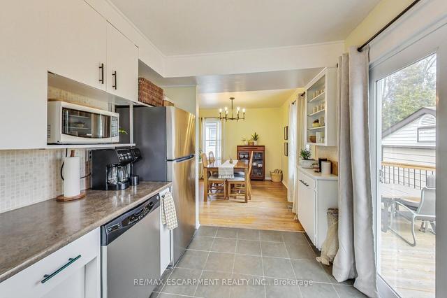 265 East 26th St, House detached with 3 bedrooms, 1 bathrooms and 5 parking in Hamilton ON | Image 5