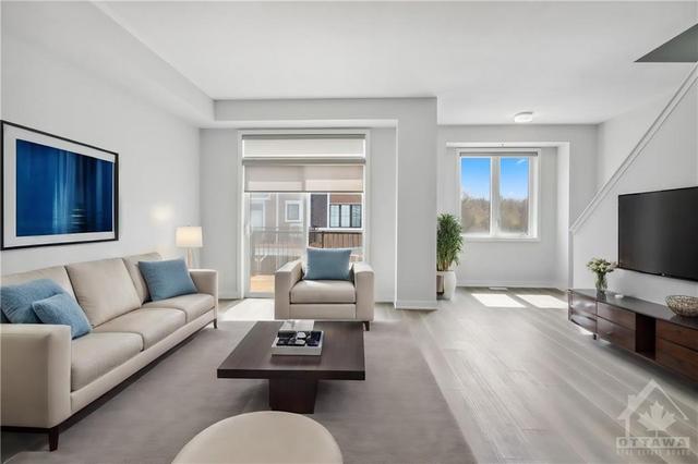 326 Parallax Private, Townhouse with 4 bedrooms, 3 bathrooms and 2 parking in Ottawa ON | Image 8