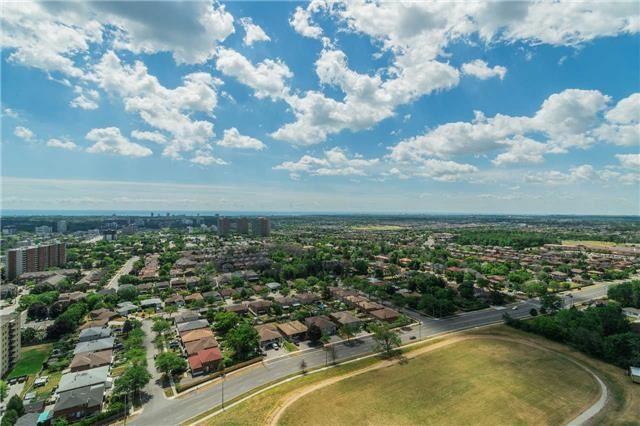 3102 - 3525 Kariya Dr, Condo with 2 bedrooms, 2 bathrooms and 1 parking in Mississauga ON | Image 4