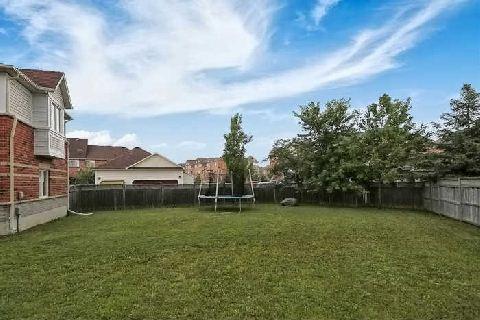 81 Walkerville Rd, House attached with 4 bedrooms, 4 bathrooms and 1 parking in Markham ON | Image 6