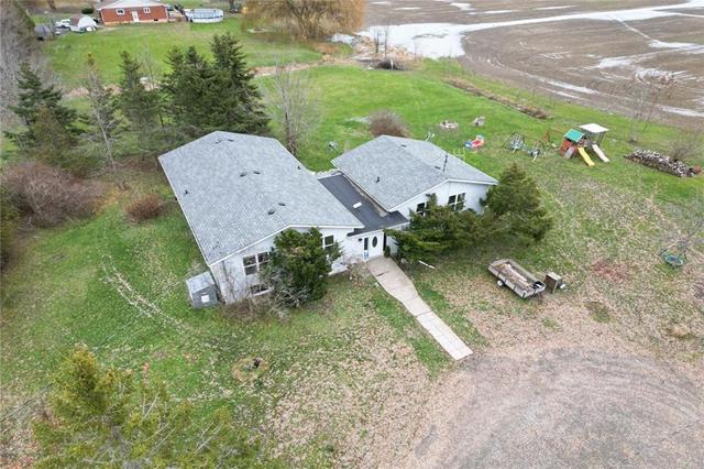 153 Niece Road, House detached with 10 bedrooms, 3 bathrooms and 6 parking in Haldimand County ON | Card Image