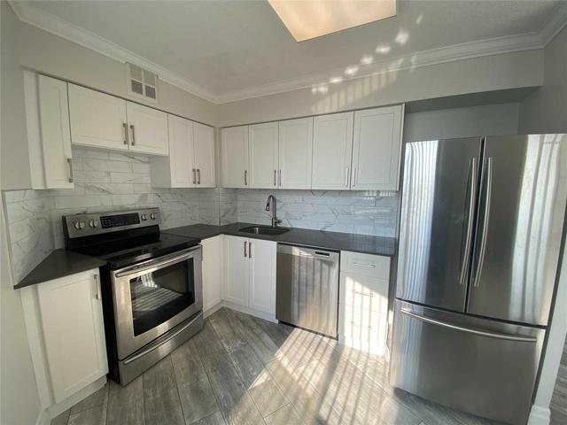 805 - 270 Queens Quay W, Condo with 2 bedrooms, 1 bathrooms and 0 parking in Toronto ON | Image 16