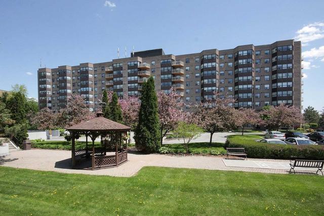 203 - 2 Raymerville Dr, Condo with 2 bedrooms, 1 bathrooms and 1 parking in Markham ON | Image 1