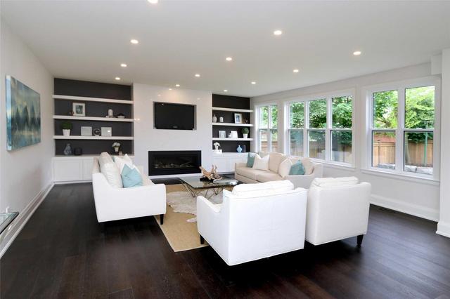 268 Third Line, House detached with 4 bedrooms, 5 bathrooms and 7 parking in Oakville ON | Image 4
