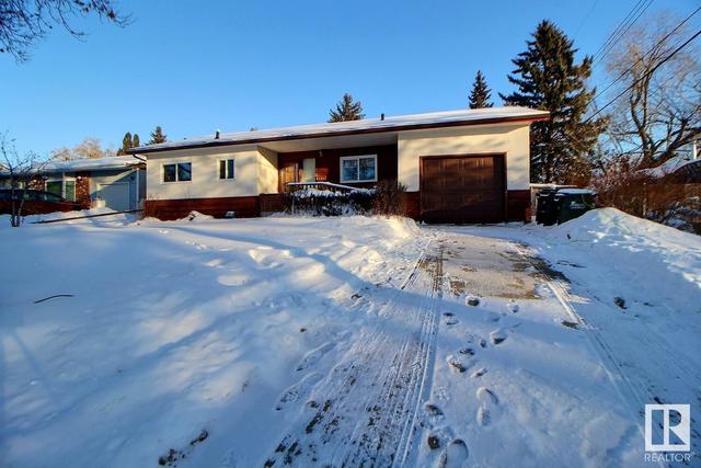 209 Evergreen St, House detached with 3 bedrooms, 1 bathrooms and null parking in Edmonton AB | Image 1