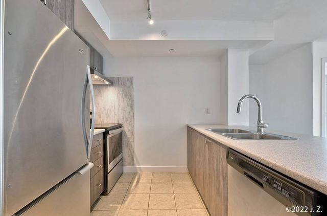 1013 - 8 Trent Ave, Condo with 2 bedrooms, 2 bathrooms and 0 parking in Toronto ON | Image 11