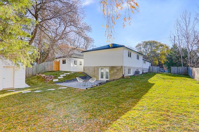 30 Bradford St, House detached with 3 bedrooms, 2 bathrooms and 10 parking in East Gwillimbury ON | Image 23