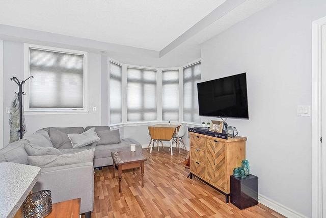 20 - 1949 Lawrence Ave W, Townhouse with 1 bedrooms, 1 bathrooms and 1 parking in Toronto ON | Image 6