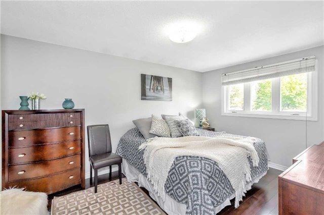 269 Aberdeen Ave, House semidetached with 3 bedrooms, 2 bathrooms and 2 parking in Vaughan ON | Image 11