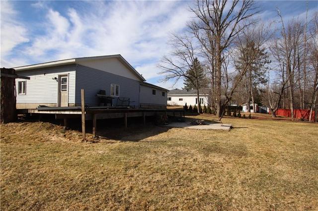 657 Jean Avenue, House detached with 4 bedrooms, 2 bathrooms and 4 parking in Laurentian Valley ON | Image 29