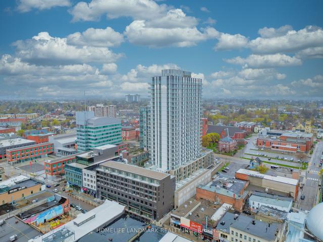 1703 - 55 Duke St W, Condo with 2 bedrooms, 2 bathrooms and 1 parking in Kitchener ON | Image 12