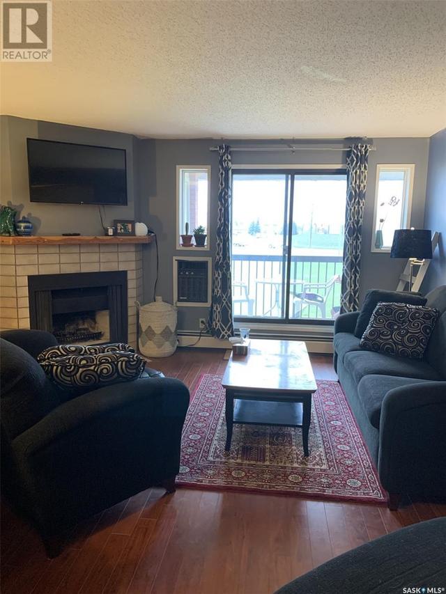 201 - 209a Cree Place, Condo with 2 bedrooms, 2 bathrooms and null parking in Saskatoon SK | Image 2