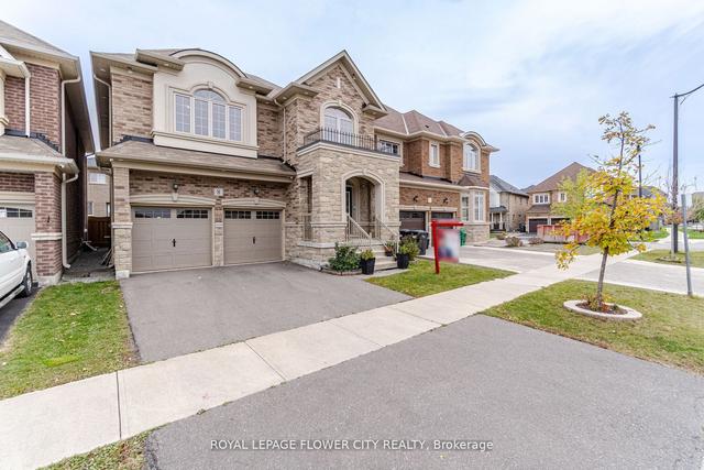 8 Bucksaw St, House detached with 4 bedrooms, 4 bathrooms and 4 parking in Brampton ON | Image 12