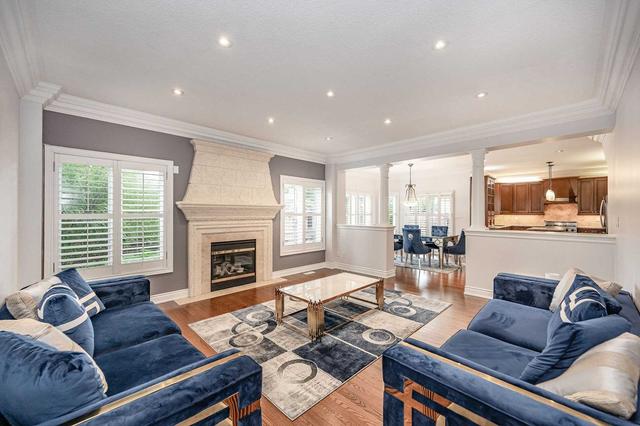9 Concorde Dr, House detached with 4 bedrooms, 5 bathrooms and 4 parking in Brampton ON | Image 8