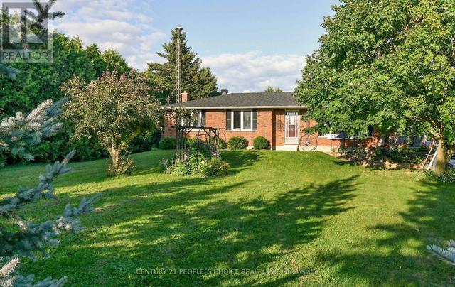 394073 County Road 12 Rd, House detached with 5 bedrooms, 2 bathrooms and 8 parking in Amaranth ON | Image 1