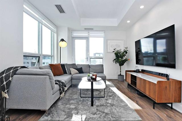 827 - 38 Cameron St, Condo with 2 bedrooms, 2 bathrooms and 1 parking in Toronto ON | Card Image